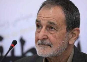 رياض درار يرد على فيصل المقداد: أمريكا ستنسحب عندما تنتهي مهمتها في سوريا