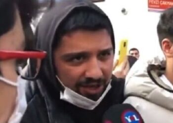 صحيفة تركية تكشف كذب مواطن حرض على السوريين مقابل مبلغ مالي (فيديو)