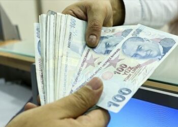 انهيار جديد تسجله الليرة التركية