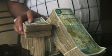 هبوط حاد في سعر صرف الليرة السورية