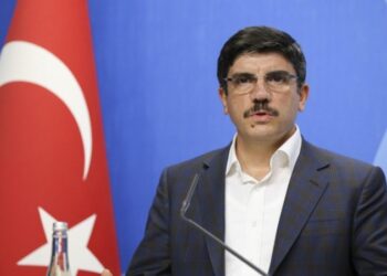 ياسين أقطاي: تركيا لم ولن تتنازل عن إدلب!