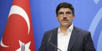ياسين أقطاي: تركيا لم ولن تتنازل عن إدلب!