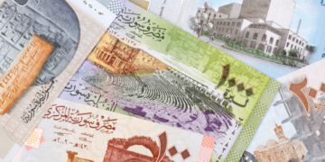 انهيار الليرة السورية في دمشق.. سعر الصرف لحظة بلحظة