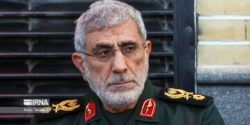 مسؤولان إيرانيان: فقدنا الاتصال بقاآني منذ تفجيرات الضاحية
