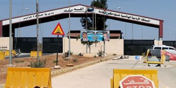 الأردن يقرر فتح معبر نصيب لعبور الشاحنات السورية إلى دول الخليج