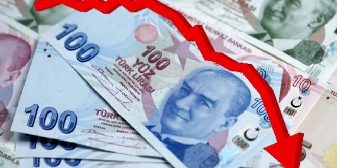 الليرة التركية تواصل تراجعها أمام الدولار