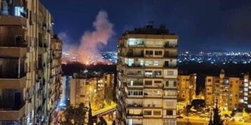 بالصور والفيديو.. قصف على دمشق