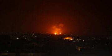 قناة إسرائيلية: دمرنا ثلث نظام الدفاع الجوي في سوريا