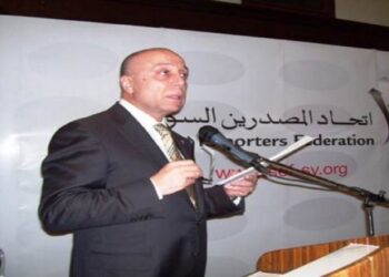 النظام يحجز “احتياطياً” على أموال هاني عزوز.. لماذا لم تشفع له صداقته مع الأسد؟