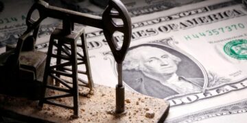 توقعات بوصول أسعار النفط إلى 150 دولارا!