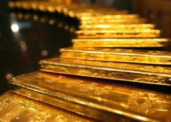 الذهب عند أعلى مستوى في شهرين