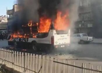 احتراق “باص” نقل داخلي في نهر عيشة بدمشق