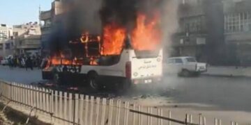 احتراق “باص” نقل داخلي في نهر عيشة بدمشق