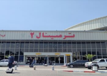 إيران تعلق جميع الرحلات الجوية في مطاراتها