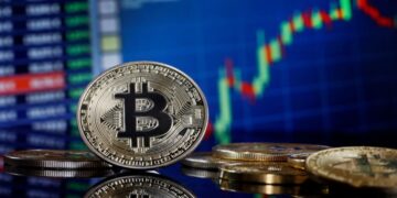 البيتكوين يتجاوز 72 ألف دولار للمرة الأولى منذ أبريل الماضي