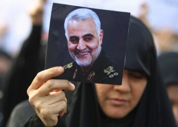 فضح ممارسات إيران.. كتاب “الاحتلال الإيراني لسوريا- الممارسات والمواجهة”