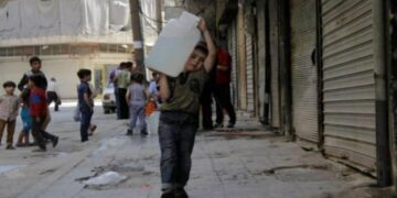 الصهريج بـ 50 ألف ليرة.. غياب الكهرباء يحرم أحياء في حلب من المياه