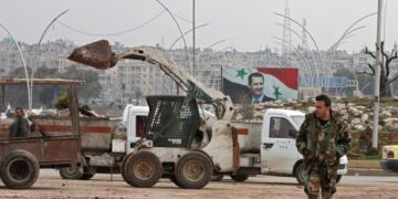النظام ينعى ضابطين كبيرين