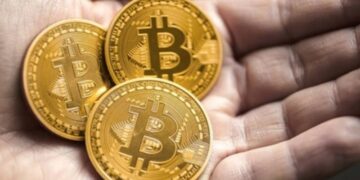 ماذا تعرف عن عملة “بيتكوين”؟