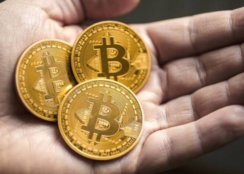 ماذا تعرف عن عملة “بيتكوين”؟