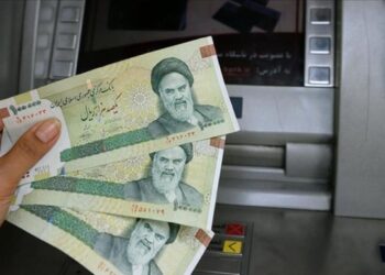 انهيار تاريخي للعملة الإيرانية مع فوز ترامب