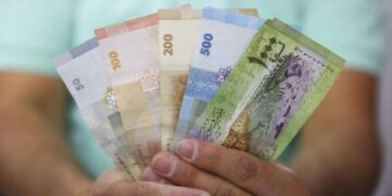 الليرة السورية تواصل انهيارها أمام باقي العملات