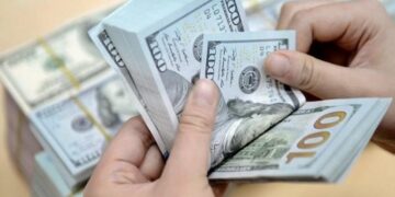 السبت.. الليرة السورية مقابل الدولار الأمريكي في دمشق
