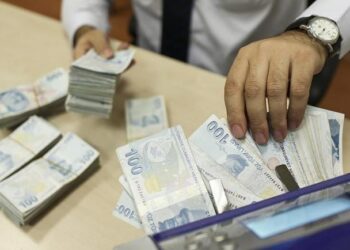 تحسن كبير في سعر صرف الليرة التركية