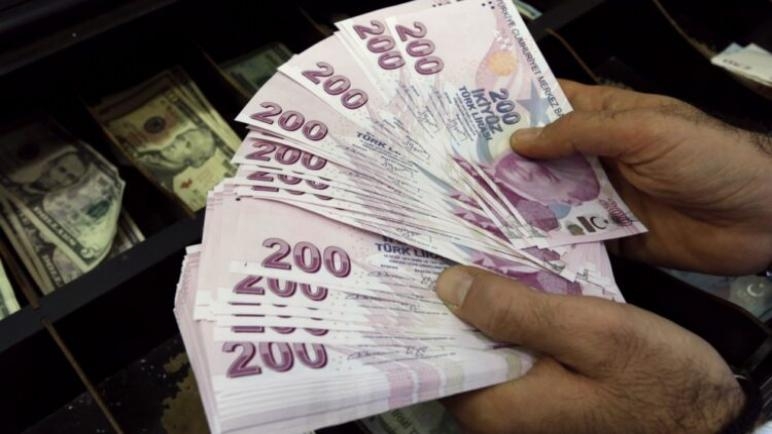 سعر صرف الليرة التركية مقابل العملات الأخرى.. اليوم الأحد