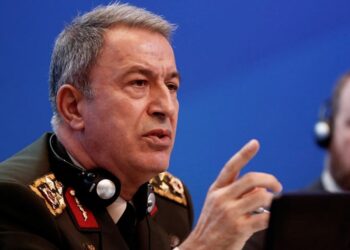 وزير الدفاع التركي: اتفاق وقف إطلاق النار في إدلب لا يزال سارياً