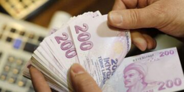 انطلاق مفاوضات الحد الأدنى للأجور في تركيا.. إليكم نسبة الزيادة المتوقعة