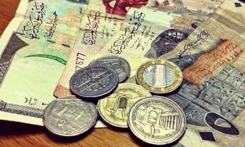 انهيار جديد يضرب الليرة السورية