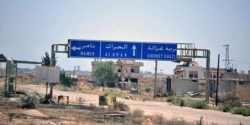 هجومين متزامنين.. مجهولون يغتالون عميداً وعنصرين للنظام في درعا