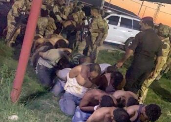 تعذيب وقتل.. قوات عراقية تعتقل سوريين أثناء محاولتهم العبور إلى العراق للعمل