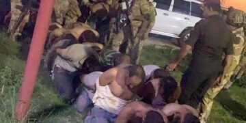 تعذيب وقتل.. قوات عراقية تعتقل سوريين أثناء محاولتهم العبور إلى العراق للعمل