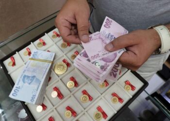 سعر جديد لليرتين السورية والتركية مقابل الدولار اليوم الثلاثاء