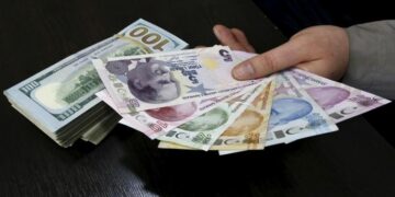 سعر صرف الليرة التركية أمام الدولار الأمريكي وباقي العملات