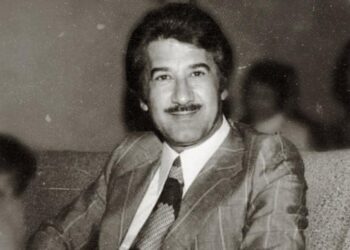 رامي مخلوف ينعى والده.. ومعارض سوري يؤكد: النظام منع إقامة العزاء