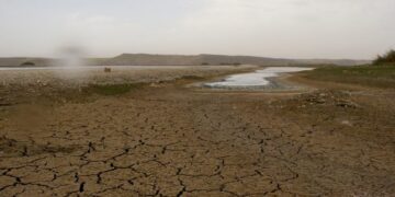 أزمة مياه خطيرة ستدفع السوريين إلى الهجرة
