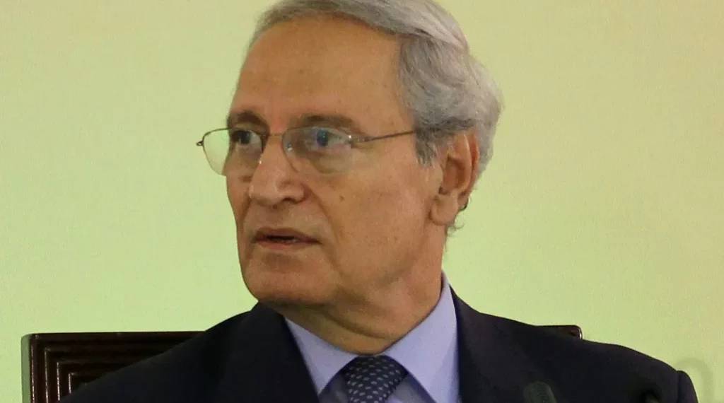 فاروق الشرع في مذكراته: هكذا رأى بشار الأسد نفسه وتعامل مع الثورة والسلام