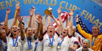 الفيفا يصدر قرارا تاريخيا بشأن كأس العالم للسيدات
