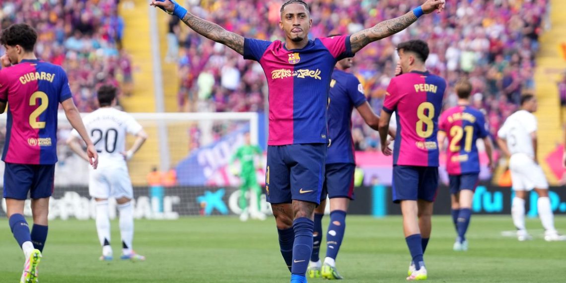 برشلونة يحسم الكلاسيكو أمام ريال مدريد ويقترب من لقب الليغا