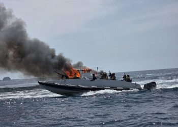 صور: القبض على مهربين بعد اشتباكات قبالة السواحل السورية