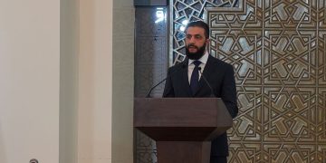 صحيفة “وول ستريت جورنال” تتحدث عن خطة الشرع لكسب الدعم الأمريكي