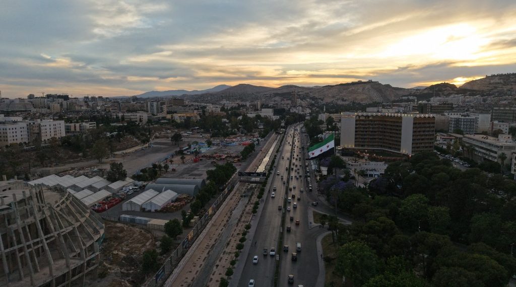 بعثة مغربية في دمشق تمهيداً لإعادة افتتاح السفارة
