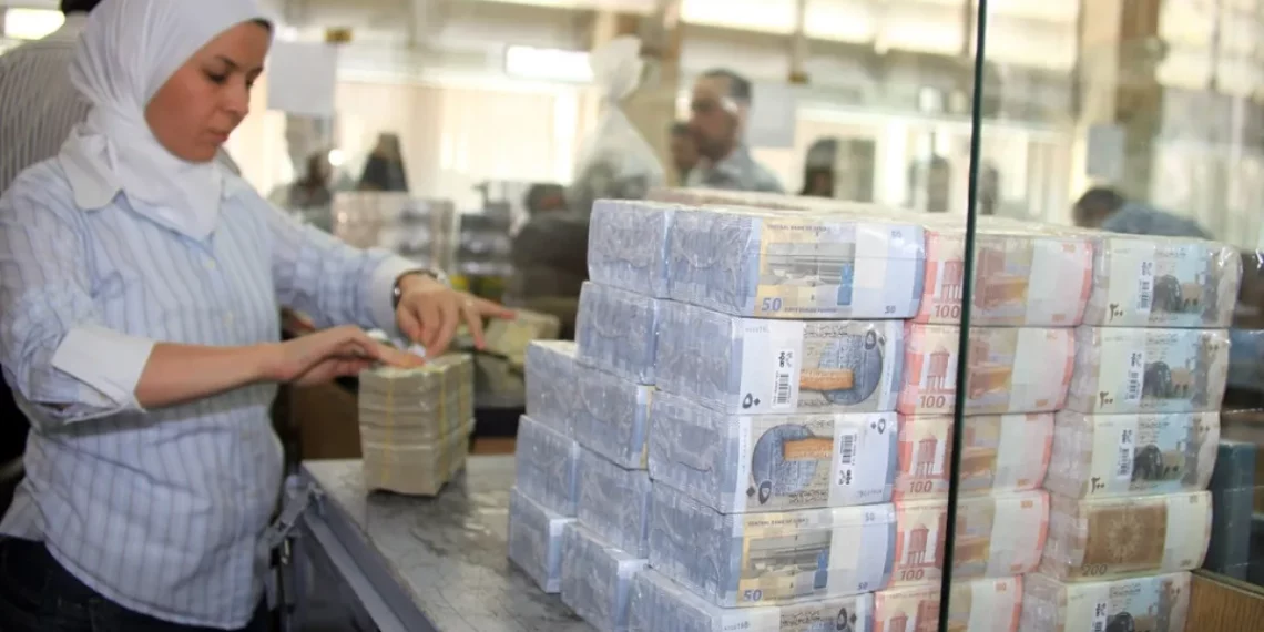 ما بين فُرص الإنقاذ ومخاطر الانهيار.. تقارير أممية توضح ما ينتظر الاقتصاد السوري