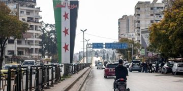 أيهما أولى ضبط التكاليف أم الأسواق؟.. خبير لـ”تفاصيل برس” الاعتماد على التعاملات المالية الرقمية