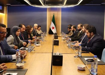 تعثر جديد في مفاوضات دمشق وقسد.. لا اتفاق سوى على الامتحانات!