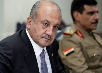 العراق يطالب ببقاء قوات التحالف الدولي في سوريا