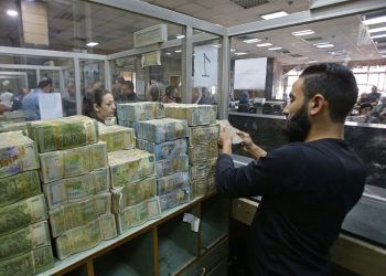 الليرة السورية في أسبوع هادئ.. تقلب بـ350 ليرة فقط دون كسر سقف العشرة آلاف
